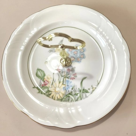 Royal Albert Center Handle Serving Plate 10.5" bone china tidbit 1987 read below - Picture 2 of 12